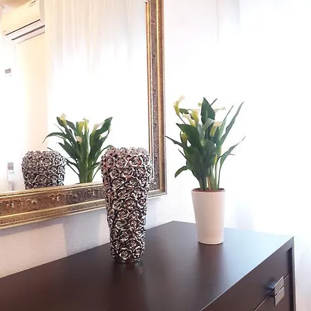 Farah Superior Lägenhet