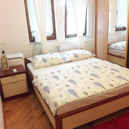 Apartment Farah Superior Bihac
